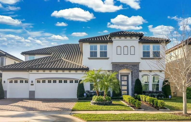 Property Photo: 8156 Ludington Circle FL 32836