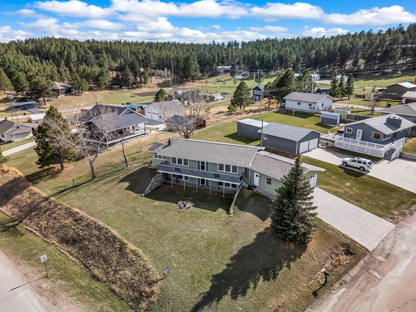 Property Photo: 521 Park Avenue SD 57730