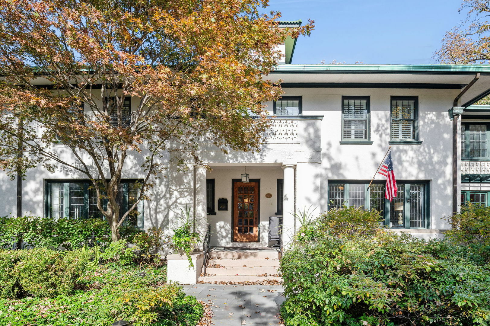 Property Photo:  2855 Sheridan Place  IL 60201 