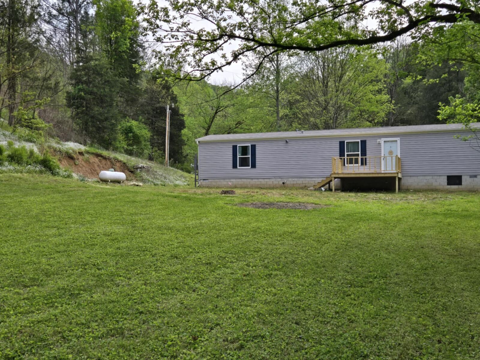 Property Photo:  939 Riley Creek Rd  TN 38588 