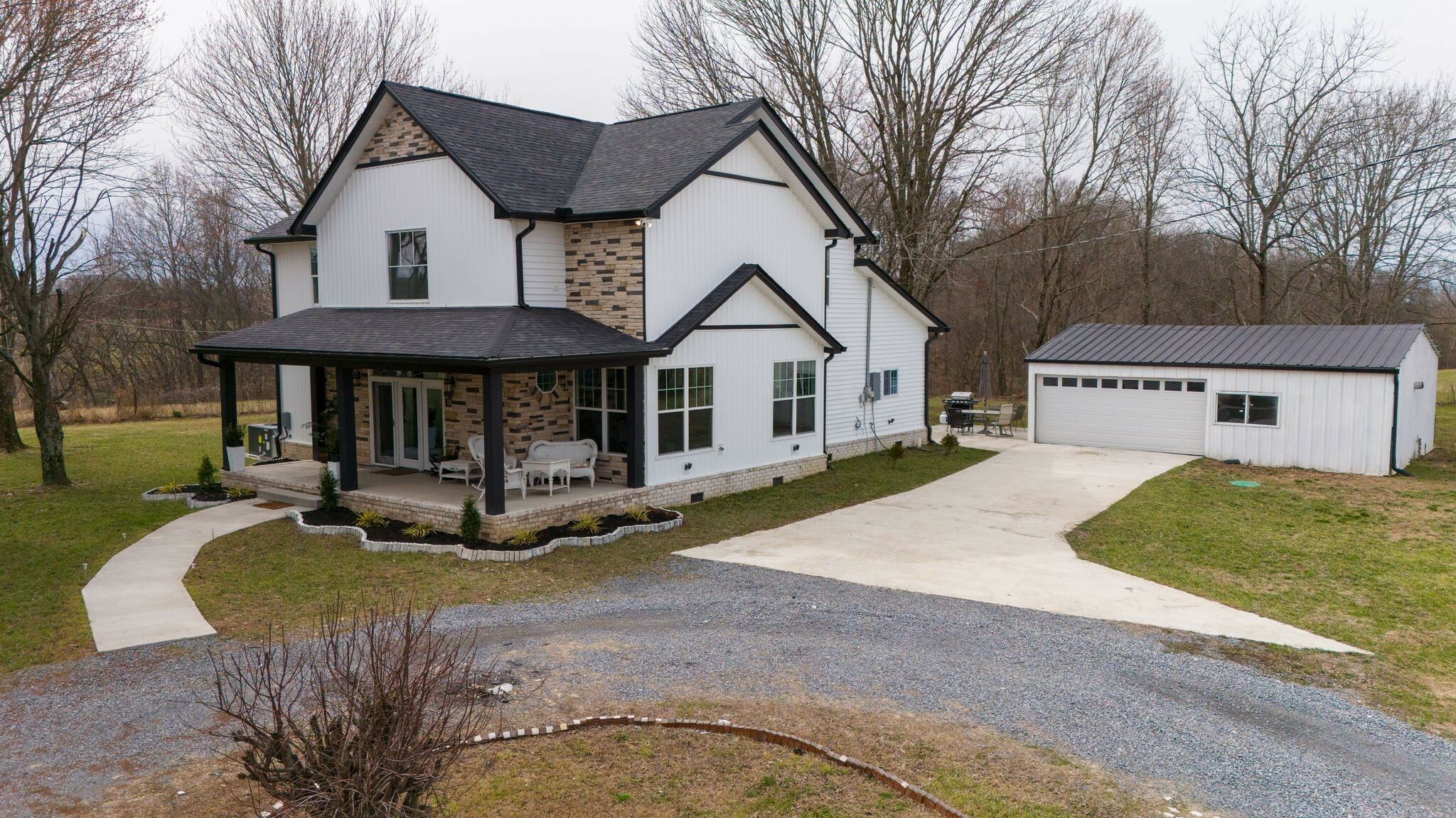 Property Photo: 259 W Carter Rd TN 37148