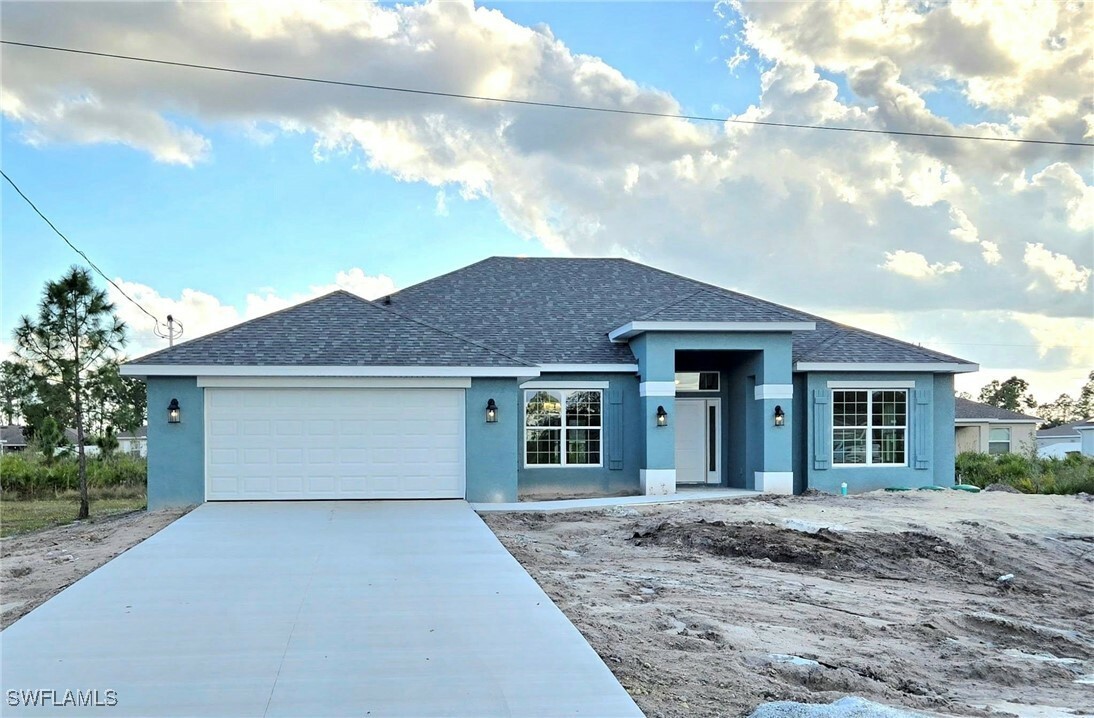 Property Photo: 489 Windermere Drive FL 33972