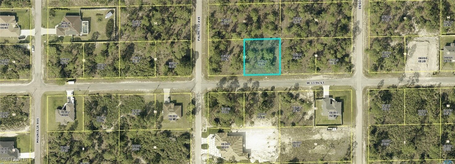 Property Photo: 804 W 13th Street FL 33972
