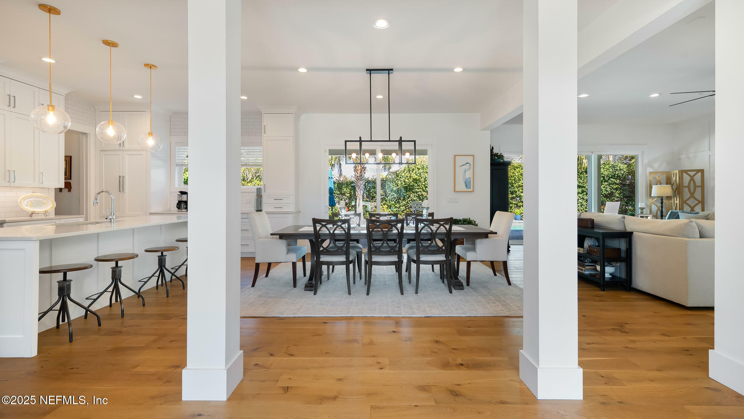Property Photo: 113 Mills Lane FL 32250