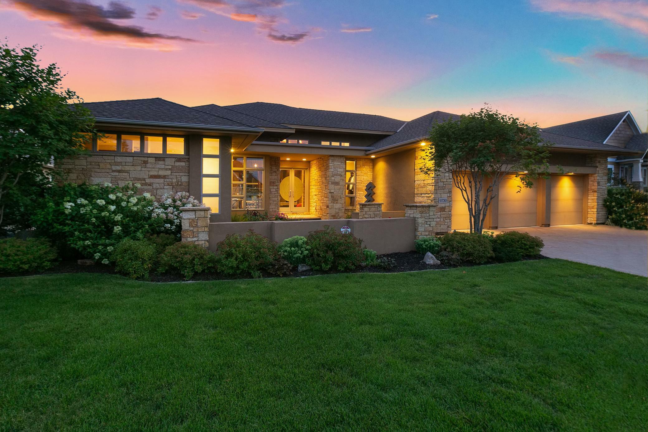 Property Photo:  9730 Sky Lane  MN 55347 