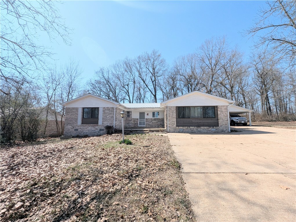 216 Prestonwood Street  Harrison AR 72601 photo