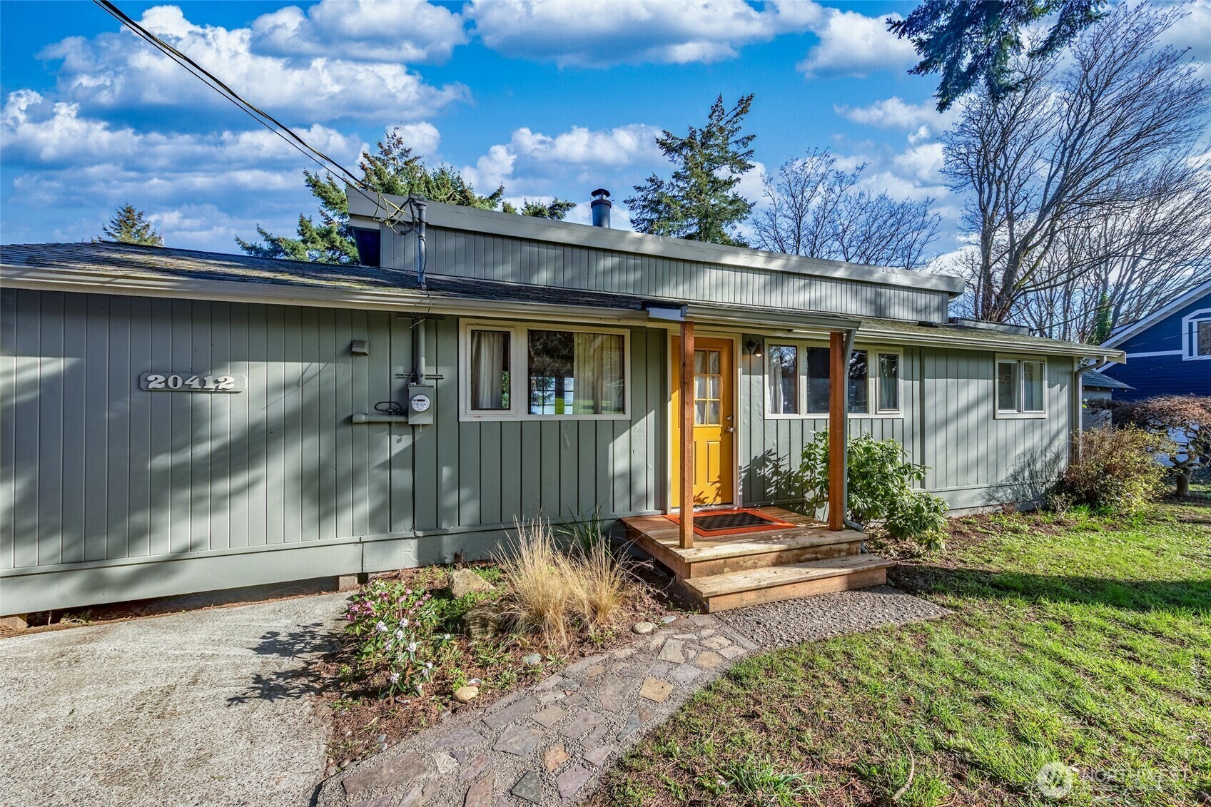 Property Photo:  20412  Chautauqua Beach Road  WA 98070 