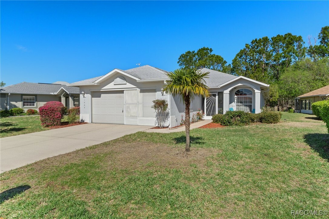 Property Photo: 1857 W Shanelle Path FL 34461