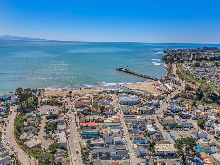 Property Photo:  202, 204 Terrace Way  CA 95010 