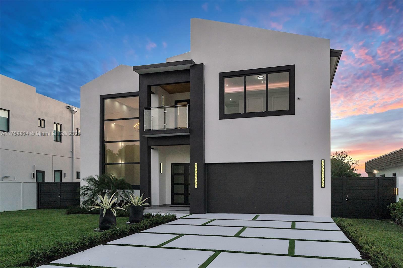 Property Photo: 4240 SW 84th Ave FL 33155