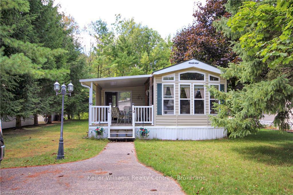 Property Photo: 13 Southline Avenue M44 ON N0G 2B0