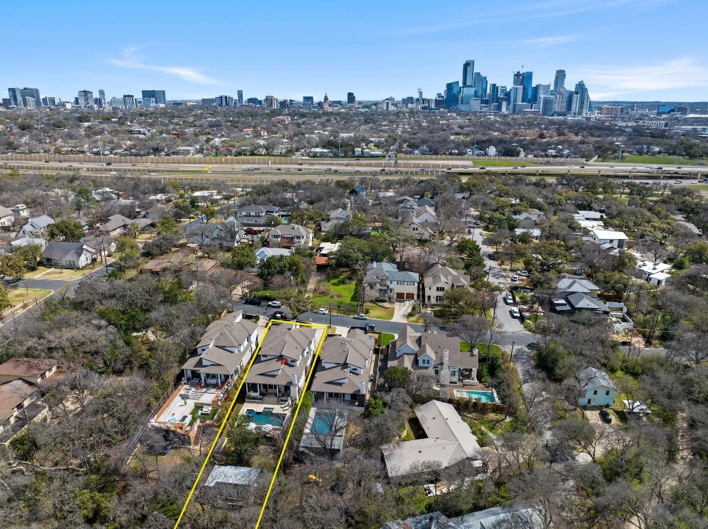 Property Photo: 1006 Meriden Lane TX 78703