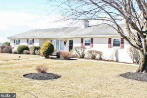 135 Wintersville Road  Myerstown PA 17067 photo