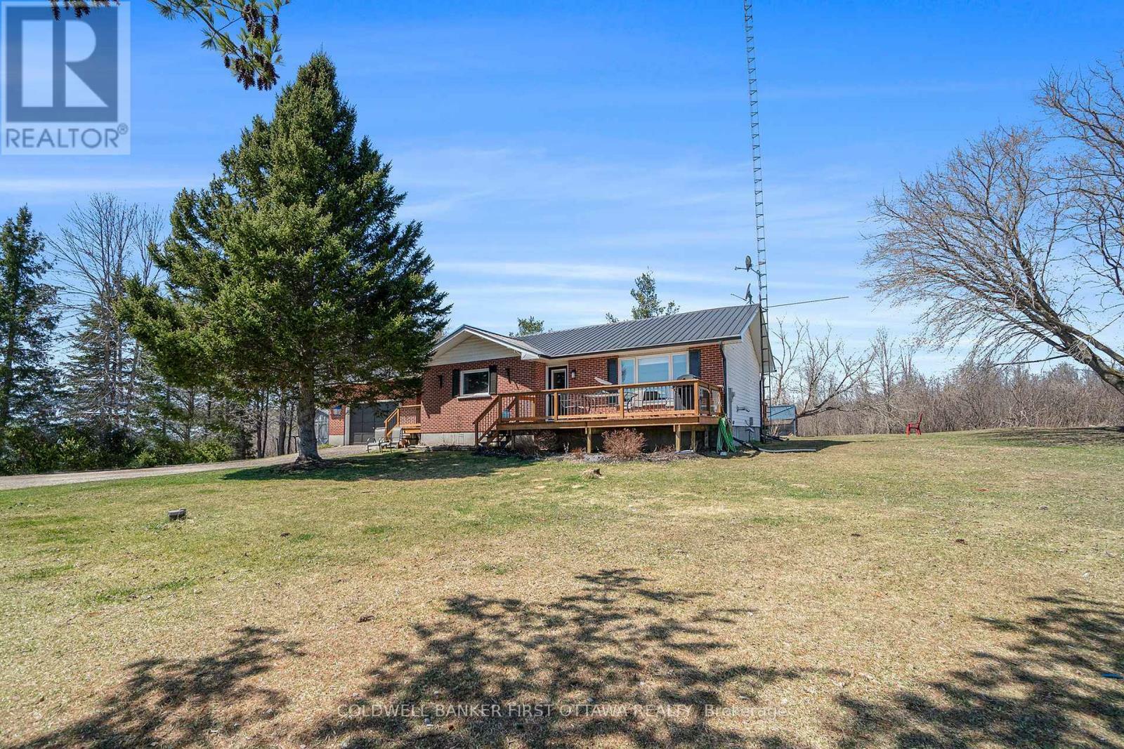 Property Photo: 3820 Scotch Line ON K7H 3C5