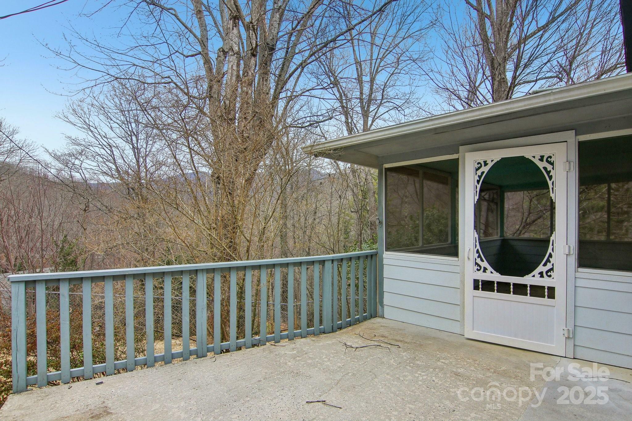 Property Photo: 74 Link Circle NC 28751