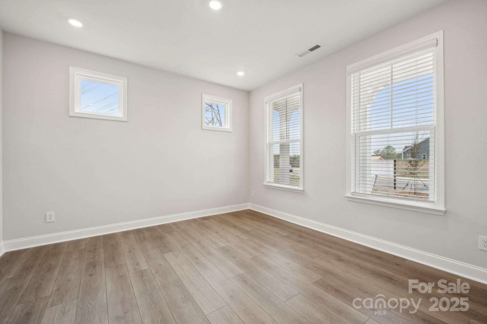 Property Photo: 1439 Hubert Graham Way SC 29708