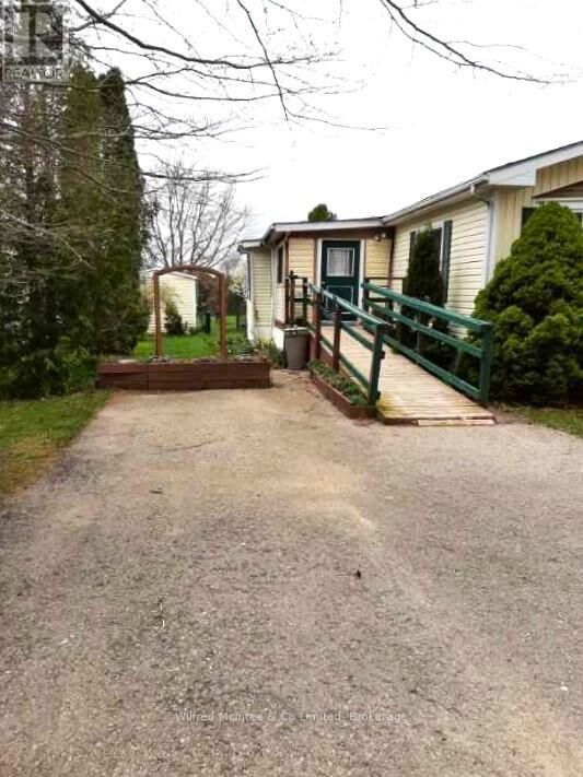 Property Photo:  302694 Douglas Street Unit 29  ON N0G 1R0 