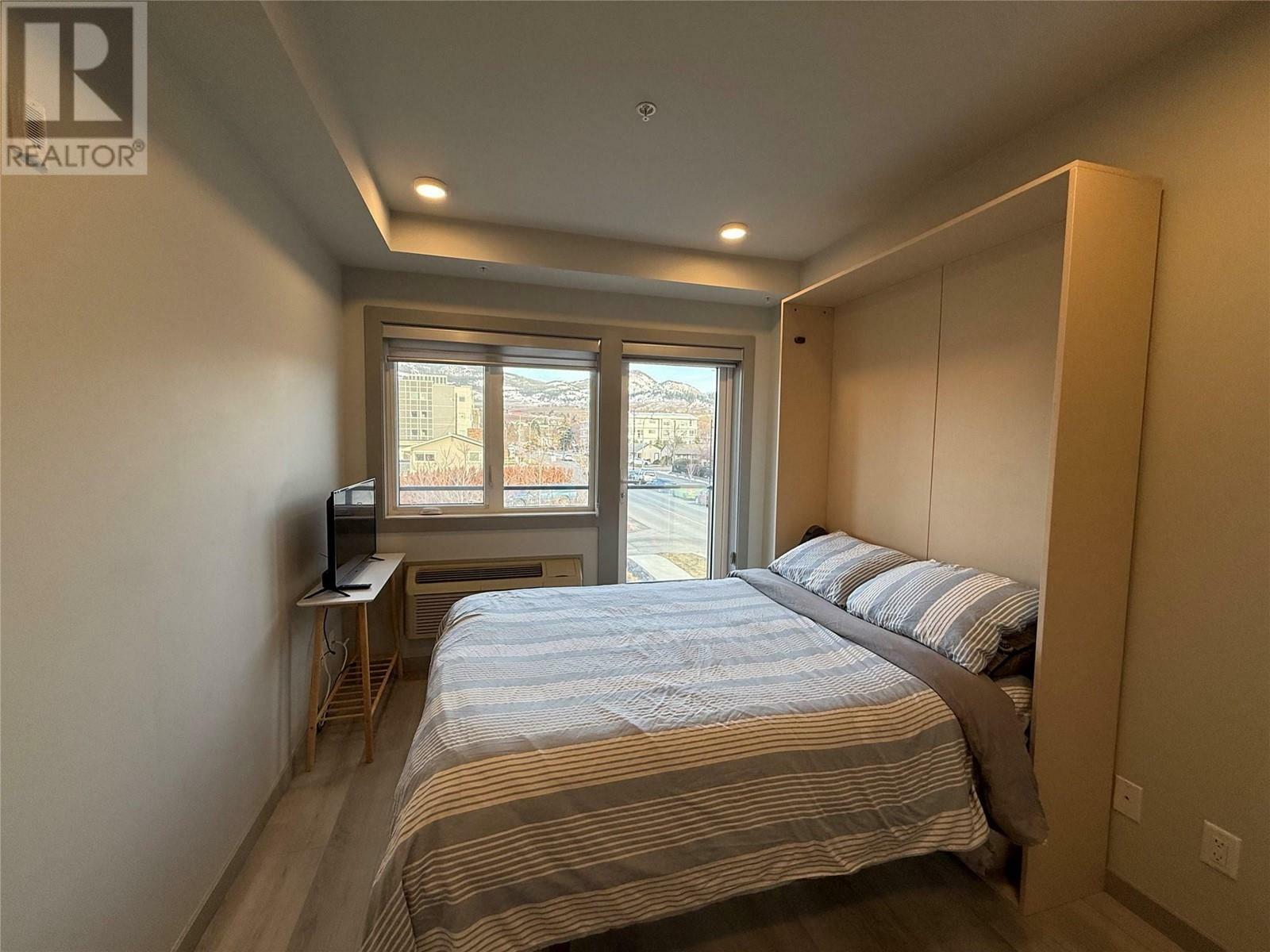 Property Photo:  345 Dougall Road North 225  BC V1X 3K8 