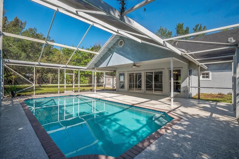Property Photo: 12100 NW 27th Ct FL 33323