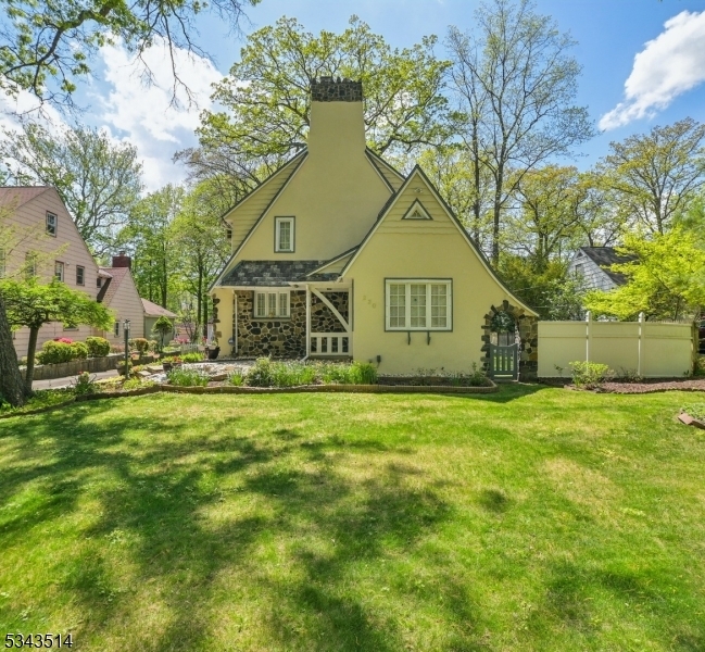 Property Photo: 230 Glen Ave NJ 07041