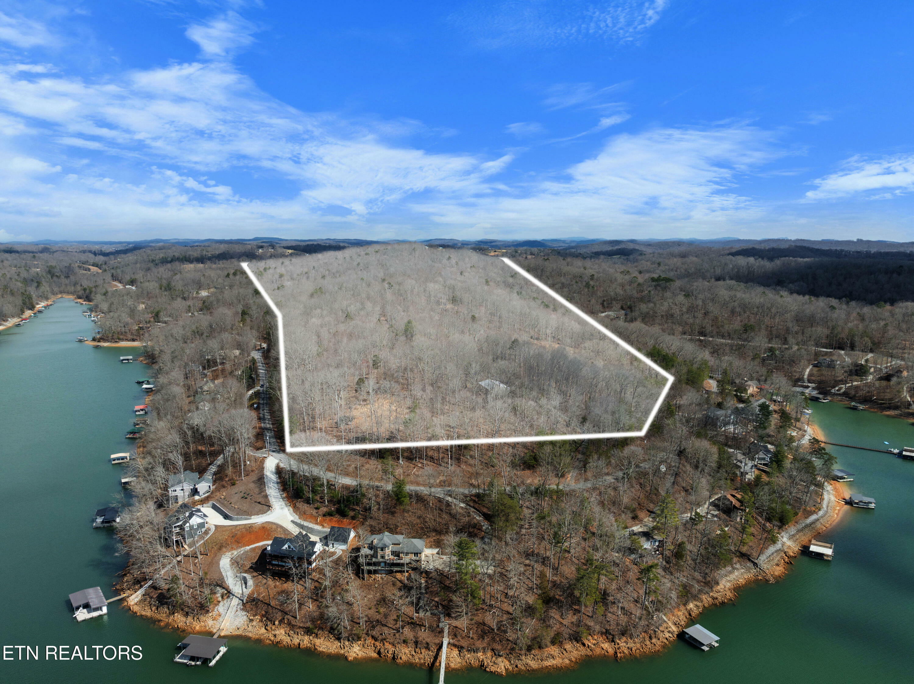 Property Photo:  Cove Pointe Rd  TN 37766 