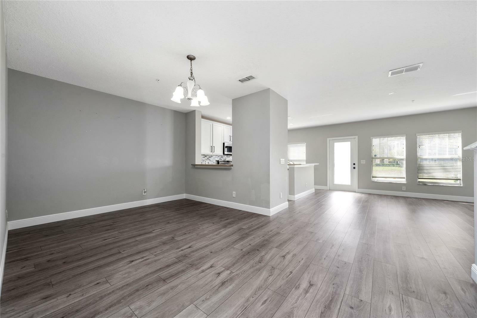 Property Photo:  5412 Caramella Drive  FL 32829 