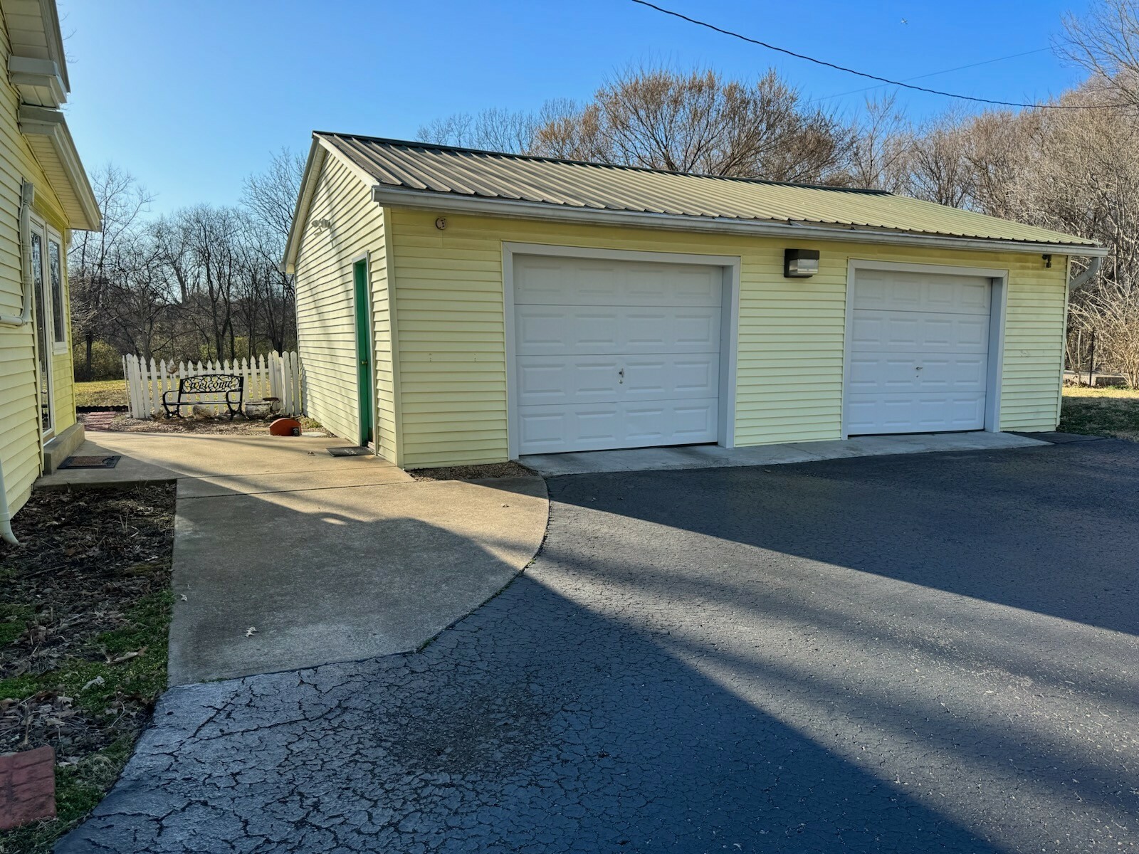 Property Photo:  5273 New Chapel Rd  TN 37172 