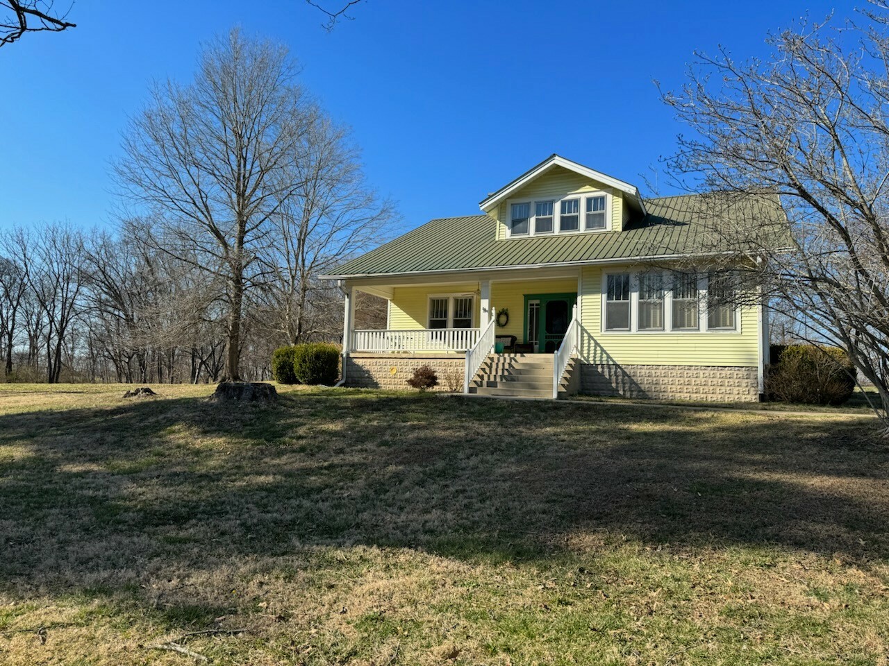 Property Photo: 5273 New Chapel Rd TN 37172