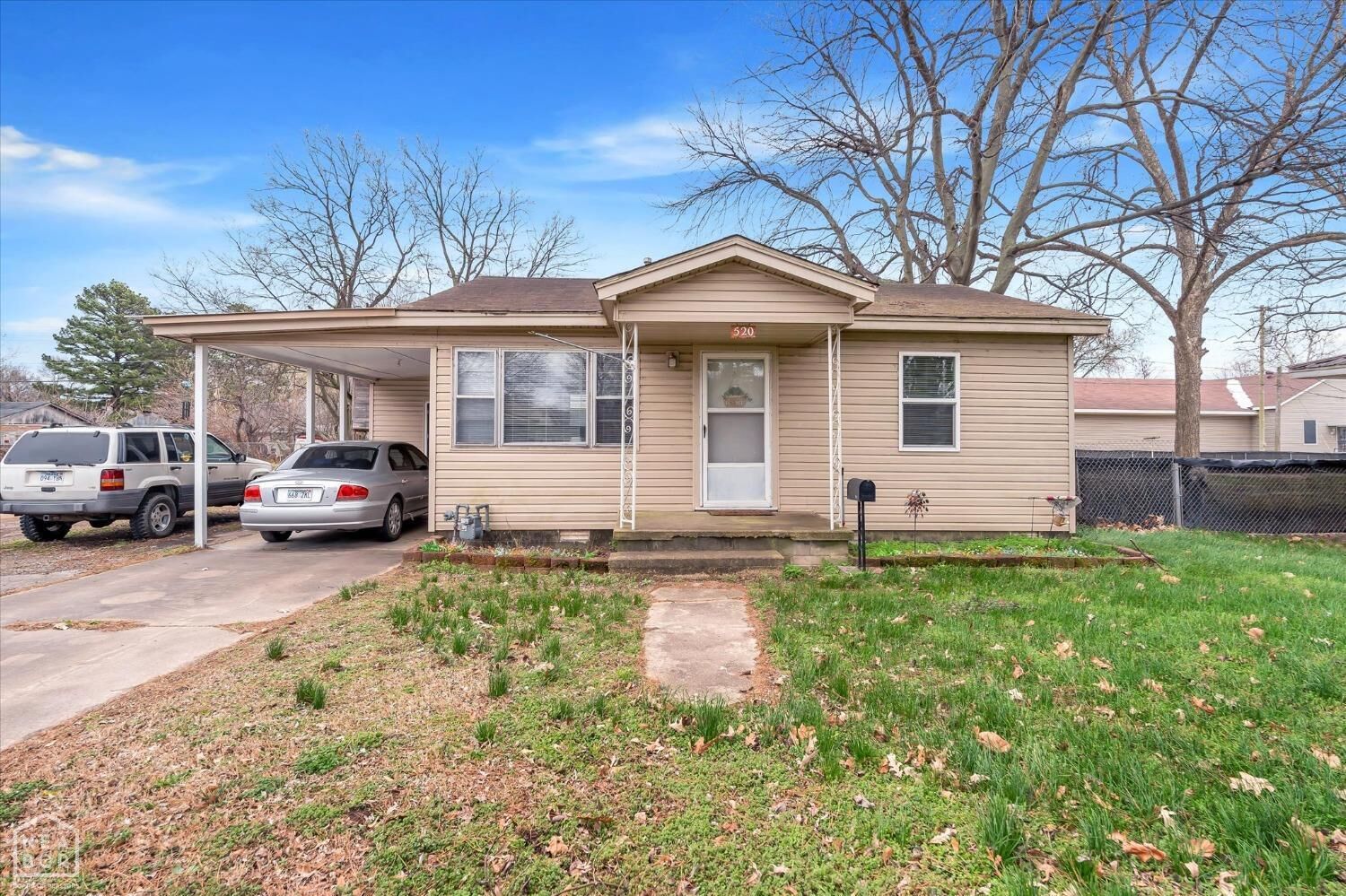 Property Photo:  520 N Pine Avenue  AR 72472 