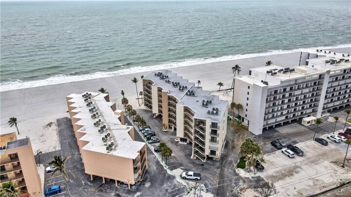 Property Photo:  25820 Hickory Blvd 202  FL 34134 