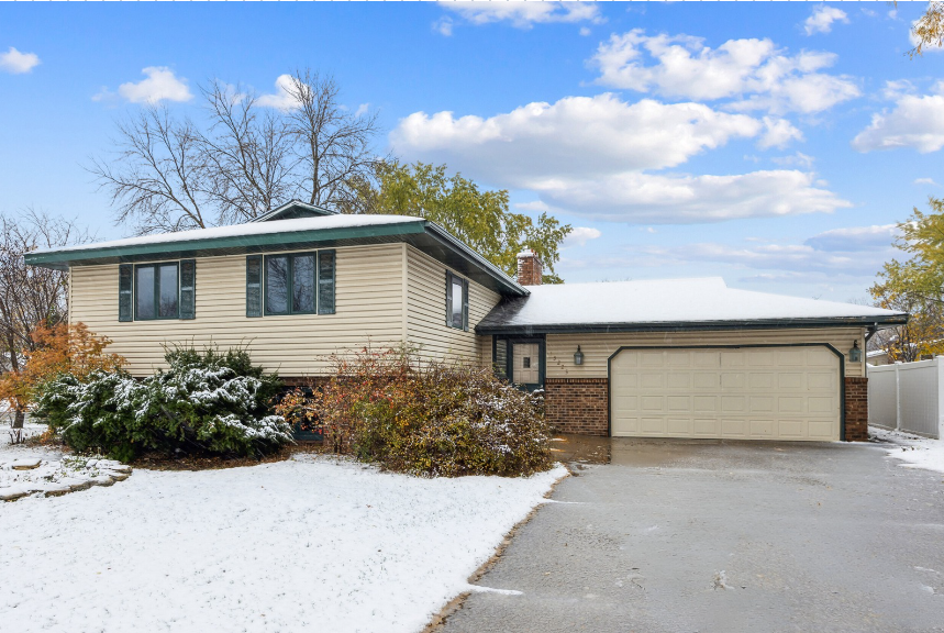 Property Photo:  13225 Van Buren Street NE  MN 55434 