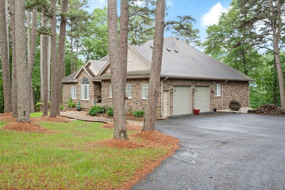 Property Photo: 20781 Low Gap Lane AR 72756