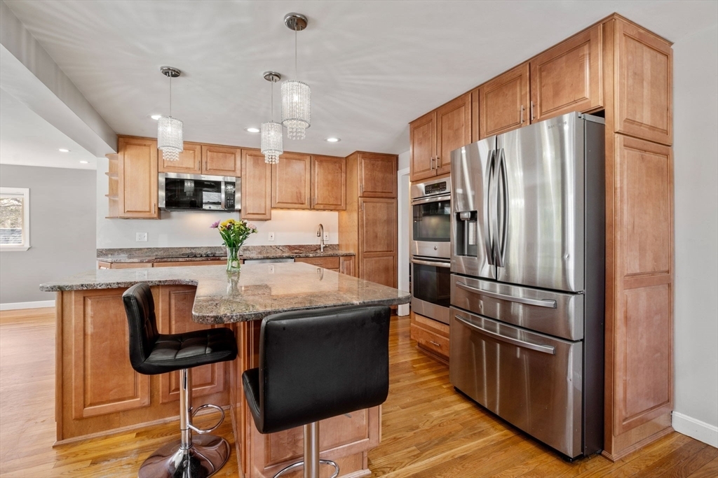 Property Photo: 102 Woburn St MA 01887