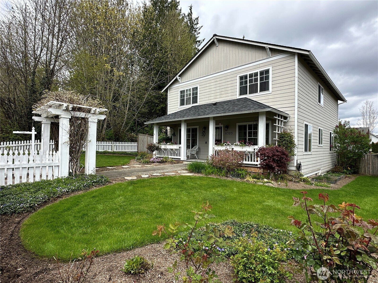 Property Photo: 11323 32nd Street NE WA 98258