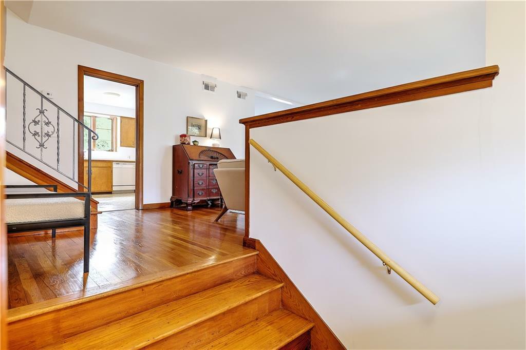 Property Photo:  33 North Avenue  RI 02906 