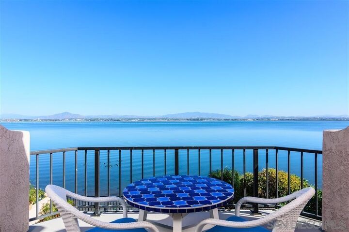 89 Tunapuna Ln  Coronado CA 92118 photo