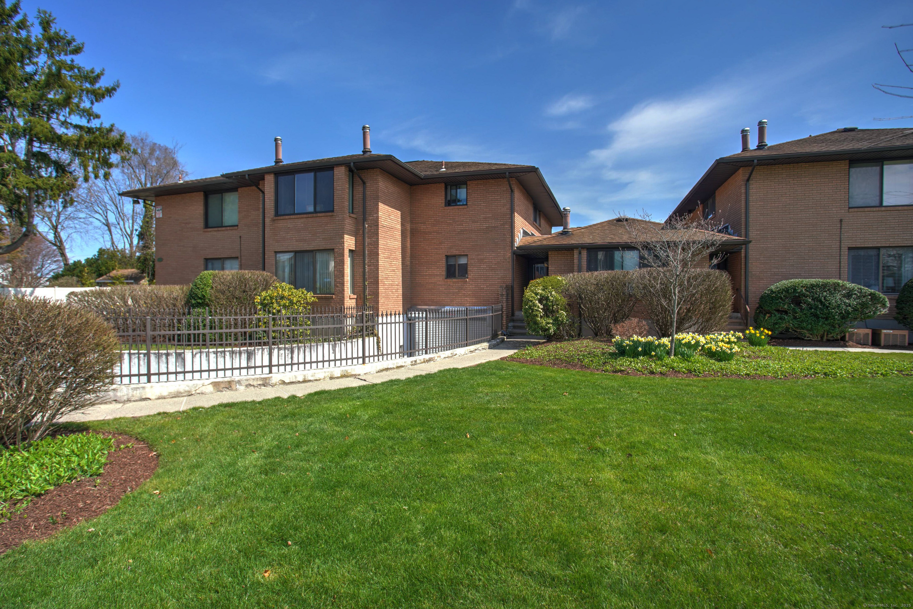Property Photo: 350 Grovers Avenue 1N CT 06605