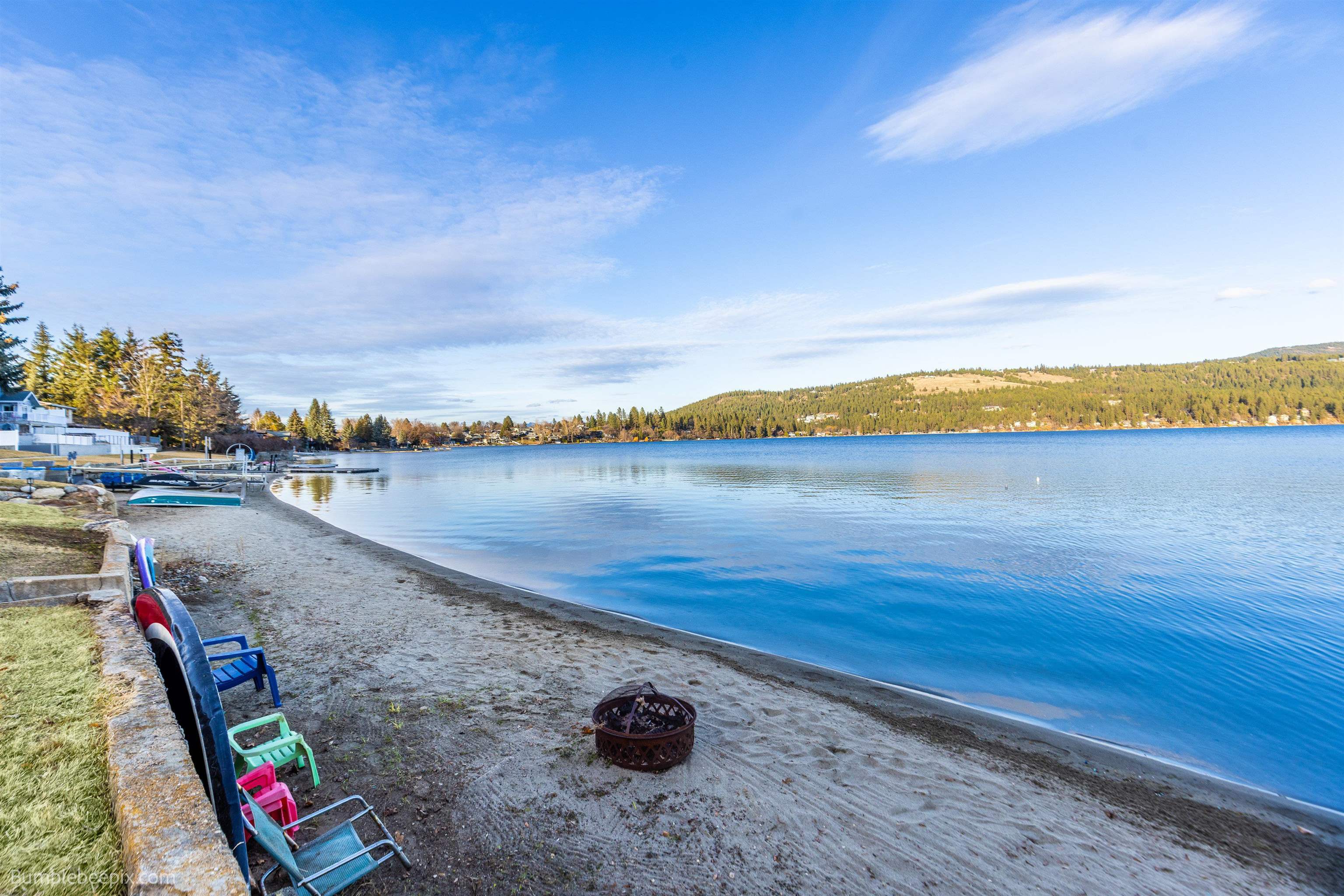 Property Photo: 907 S Liberty St WA 99019