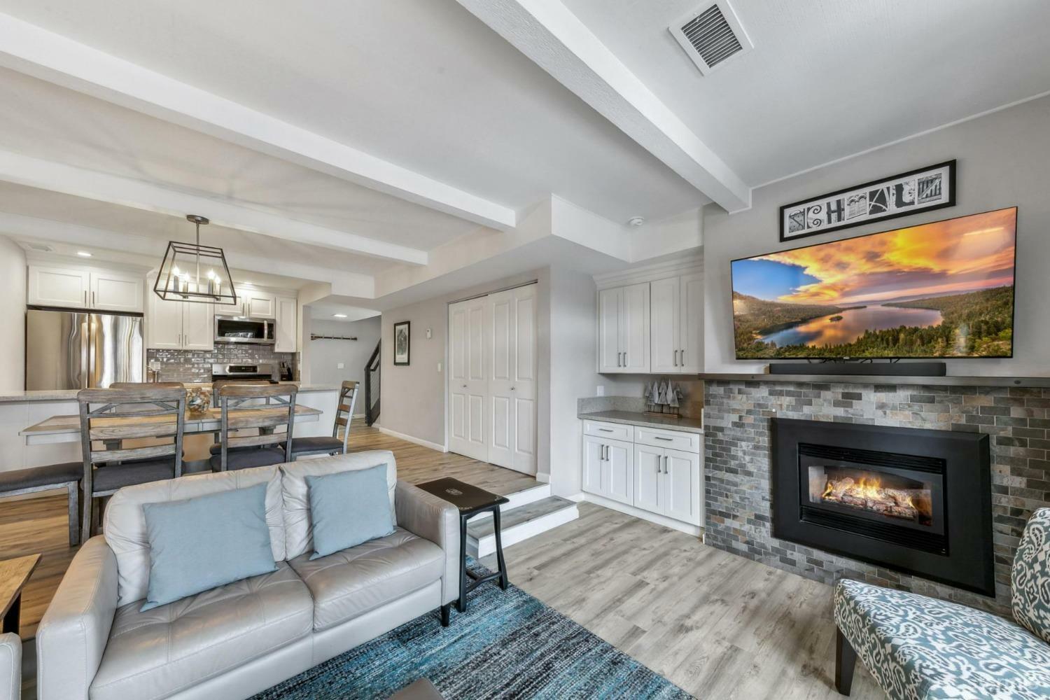 Property Photo: 2081 Venice Drive 277 CA 96150