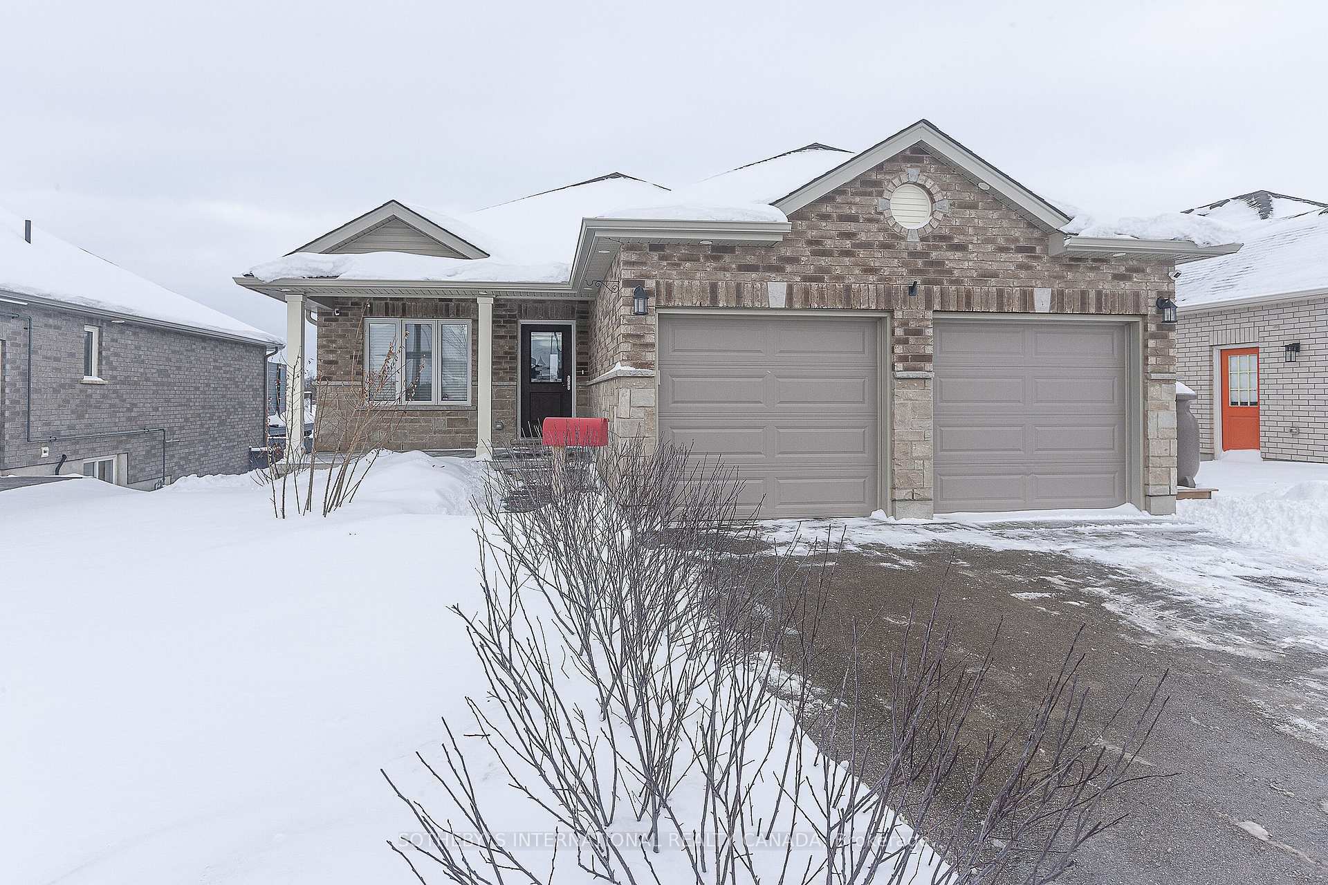 Property Photo:  154 Bridge Cres  ON N0G 2P0 