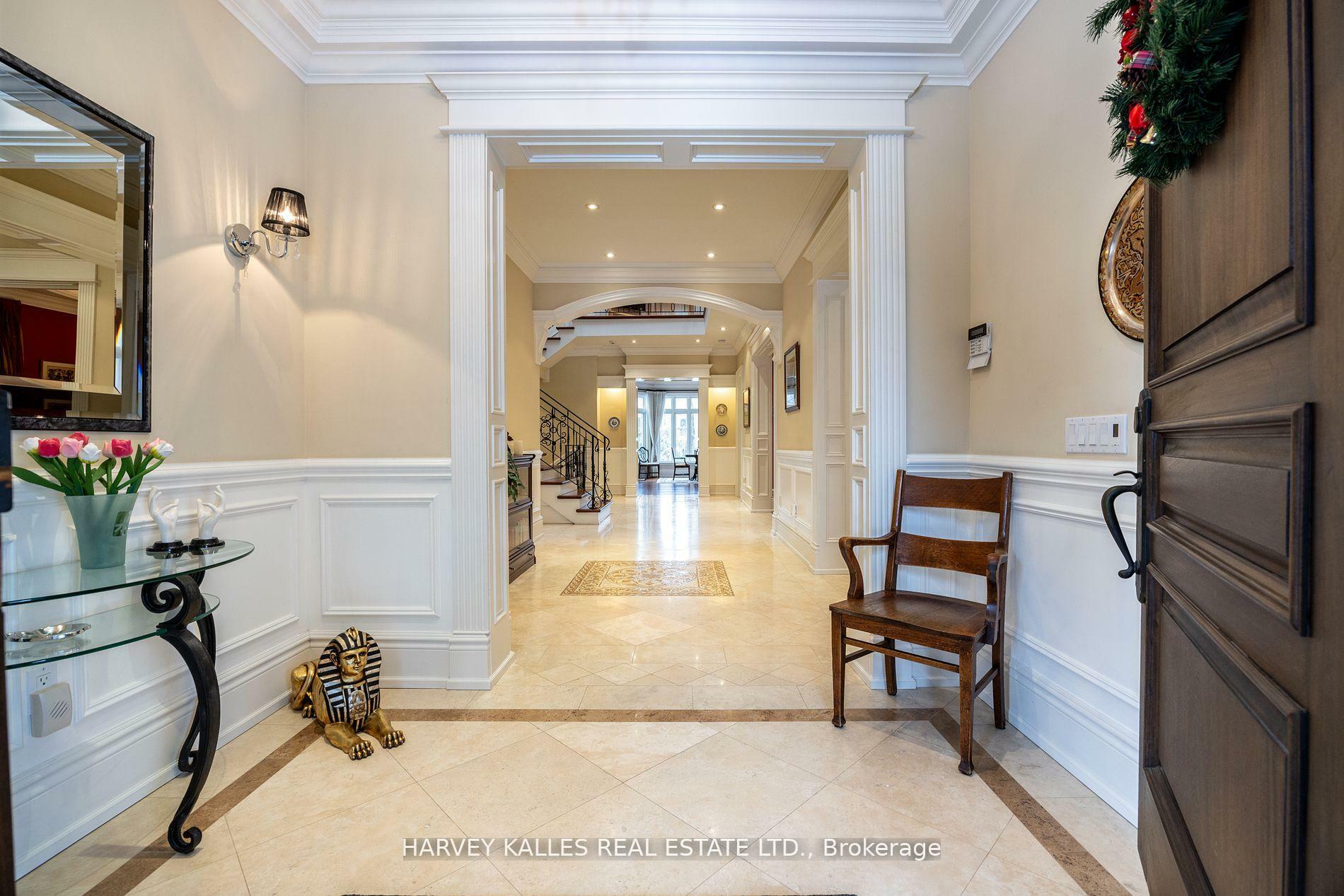 Property Photo: 53 York Road ON M2L 1H7