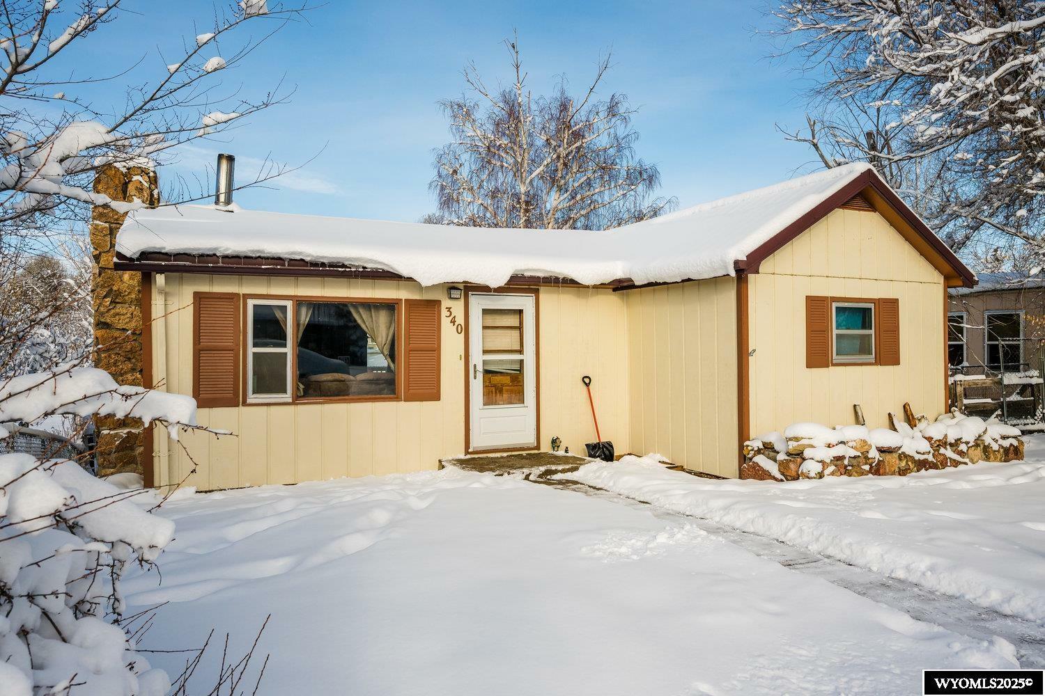 Property Photo:  340 Cummings Avenue  WY 82834-0000 