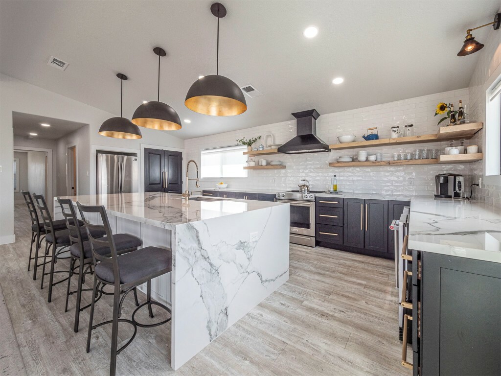 3900 Lake Park Cove  Lago Vista TX 78645 photo