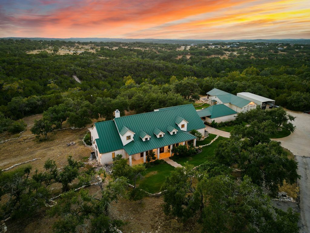 500 Panther Creek Road  Driftwood TX 78619 photo