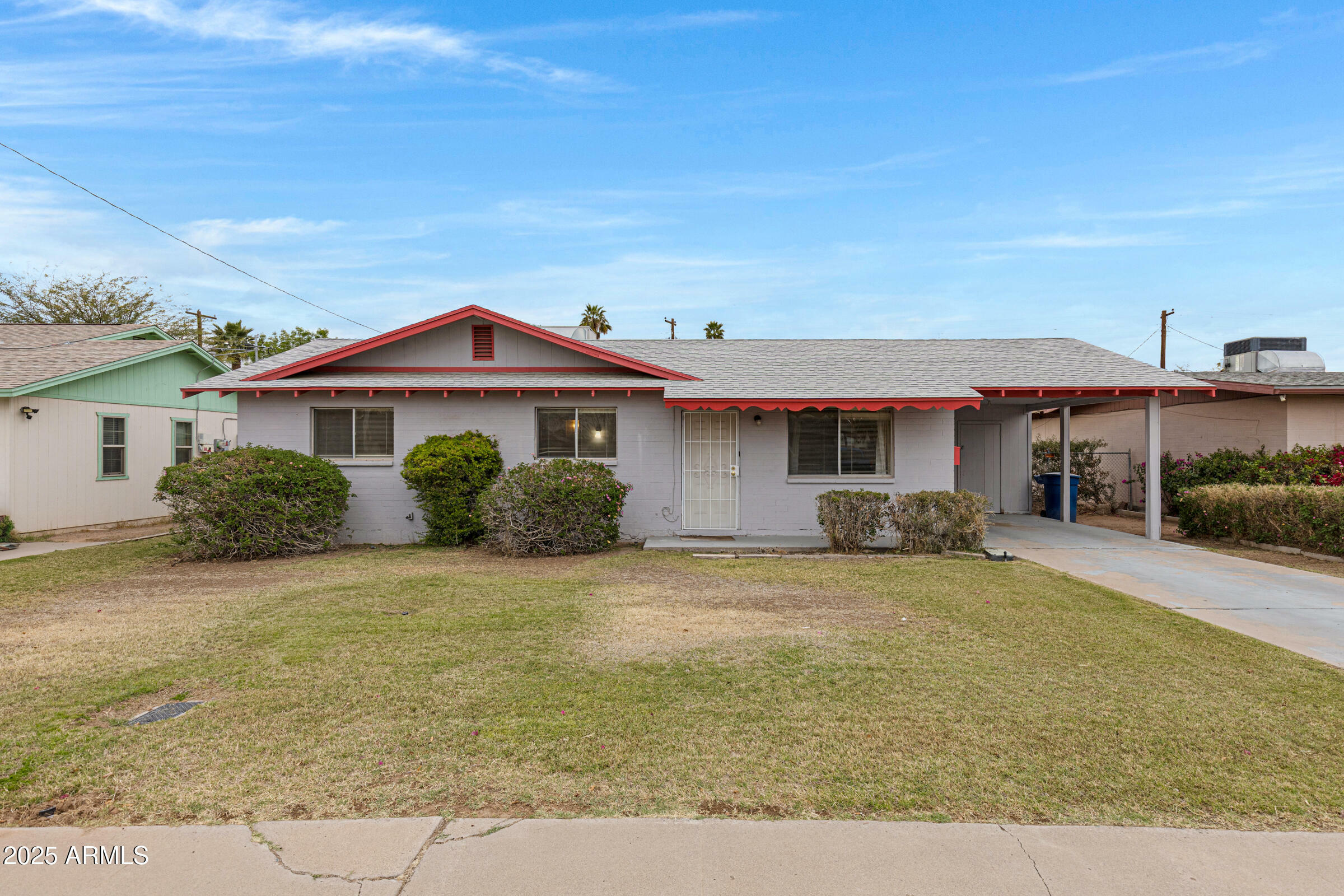 Property Photo:  1324 W 15th Street  AZ 85281 