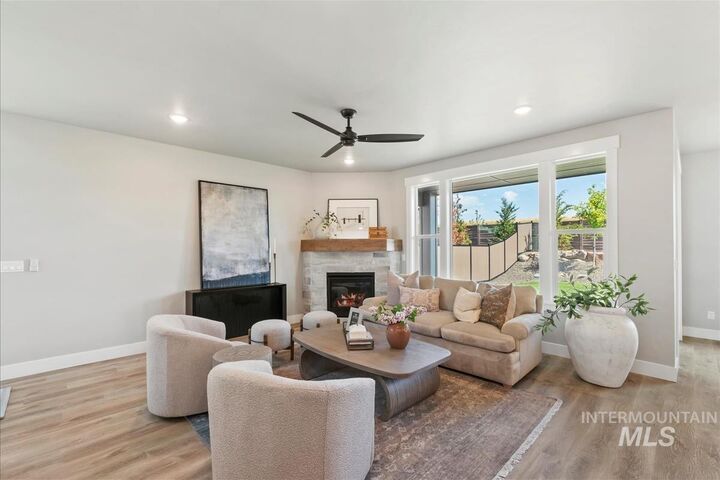 Property Photo:  4588 N Alameda Creek Ave  ID 83646 