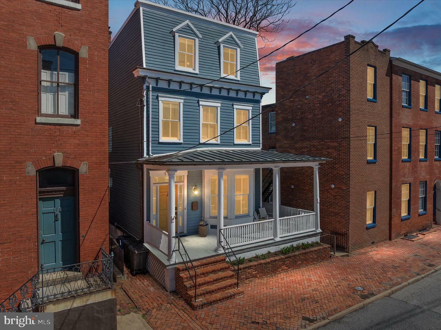 Property Photo: 146 Duke Of Gloucester Street MD 21401