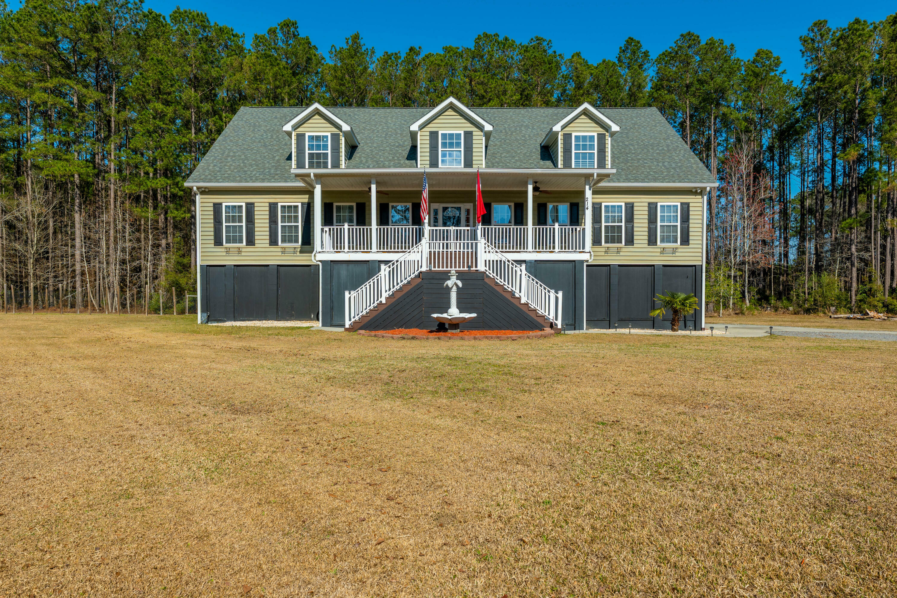 Property Photo:  214 Shelby Shea Lane  SC 29461 