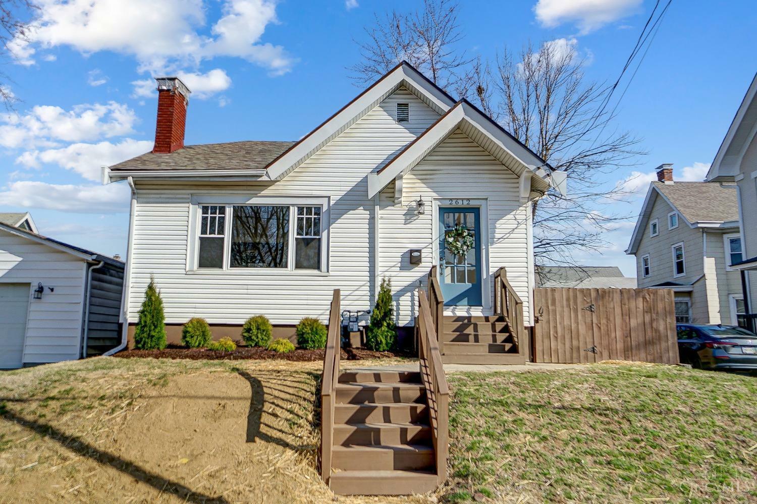 Property Photo:  2612 Shanmoor Avenue  OH 45212 