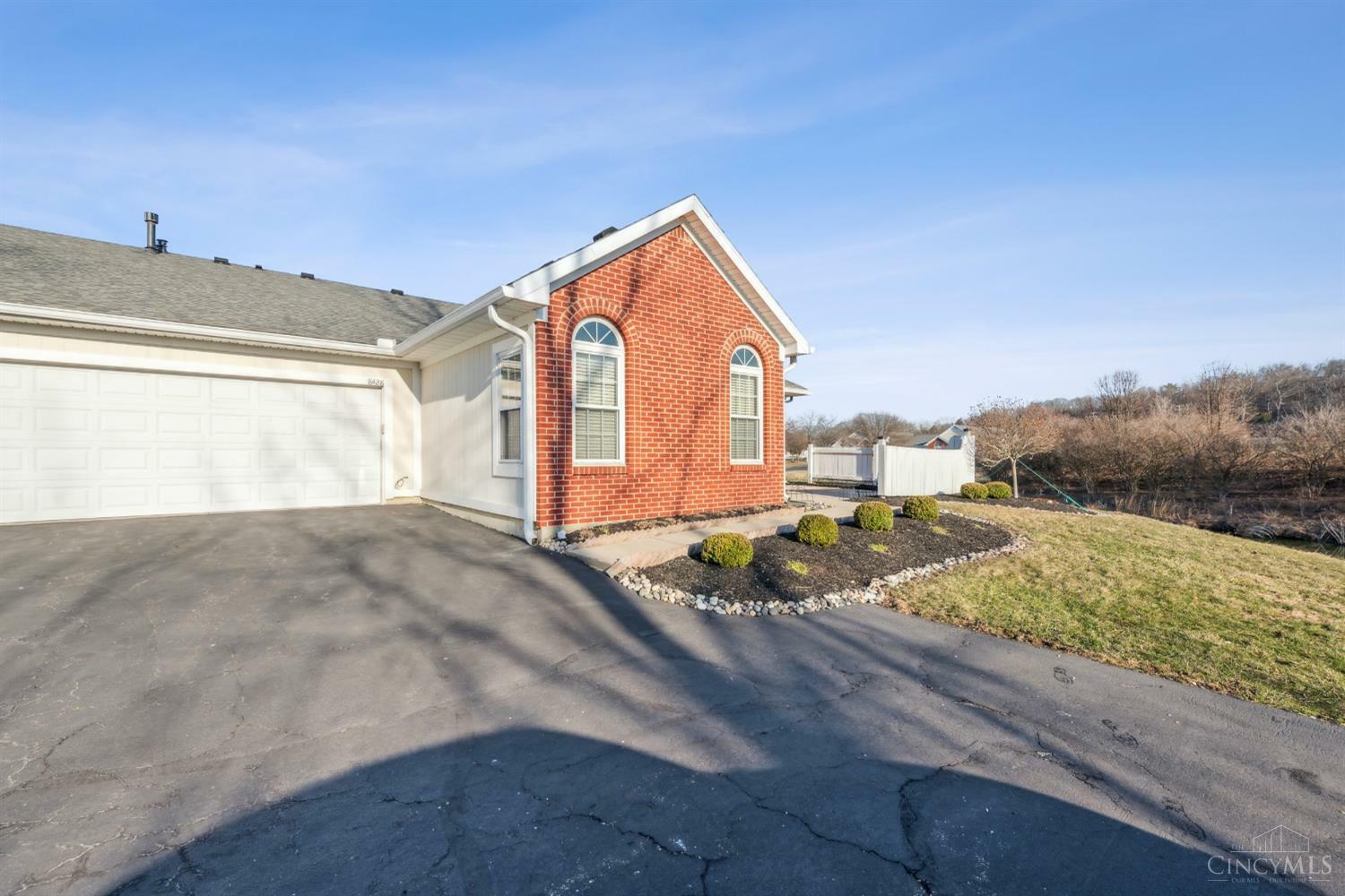 8428 Woodreed Drive  West Chester OH 45069 photo